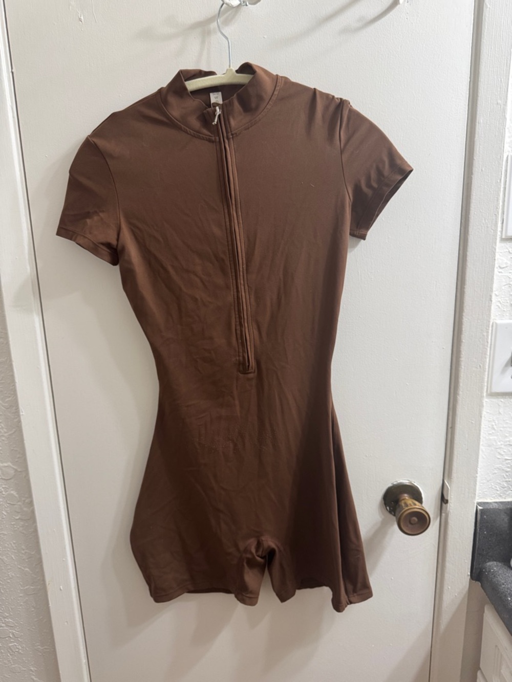 Brown Short Sleeve Zipper Romper